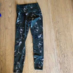 Green floral leggings